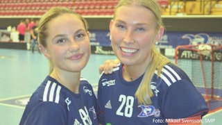 Elin Källström (t.v.) och Amanda Lind (t.h.)