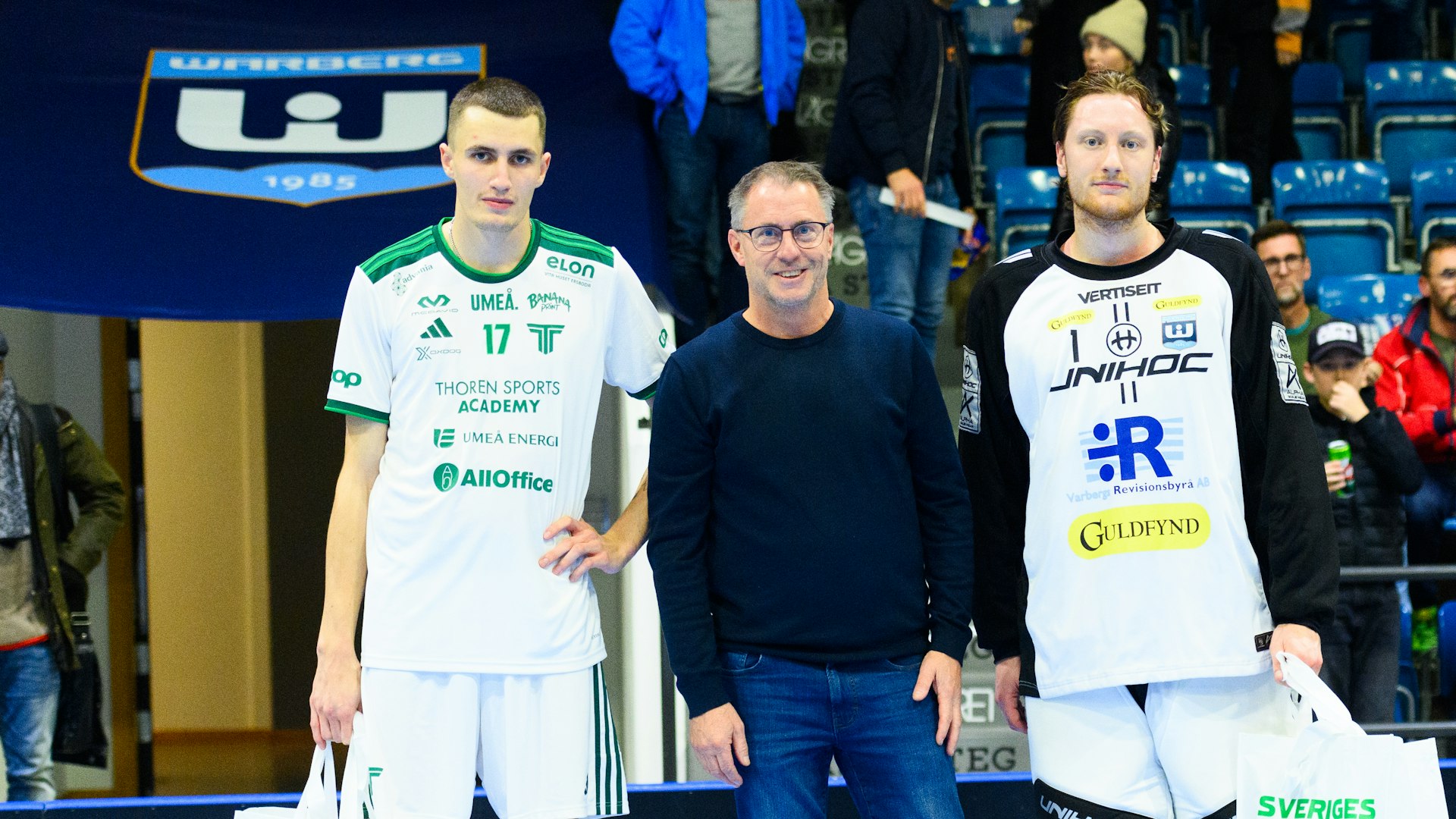 Varberg, SVERIGE - 1 november 2024 :
under matchen i Superligan Herrar mellan Warberg och Thorengruppen på Sparbanken Wictory Center den 1 november i Varberg ( Foto: Gunnar Hoffsten )
Nyckelord Keywords: Innebandy, Superligan Herrar, Warberg, Thorengruppen, Superligan, SSL, ***Betalbild***
